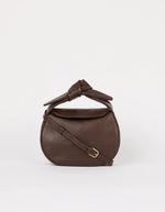 Afbeelding in Gallery-weergave laden, COCO CROISSANT CHOCOLATE SOFT GRAIN LEATHER
