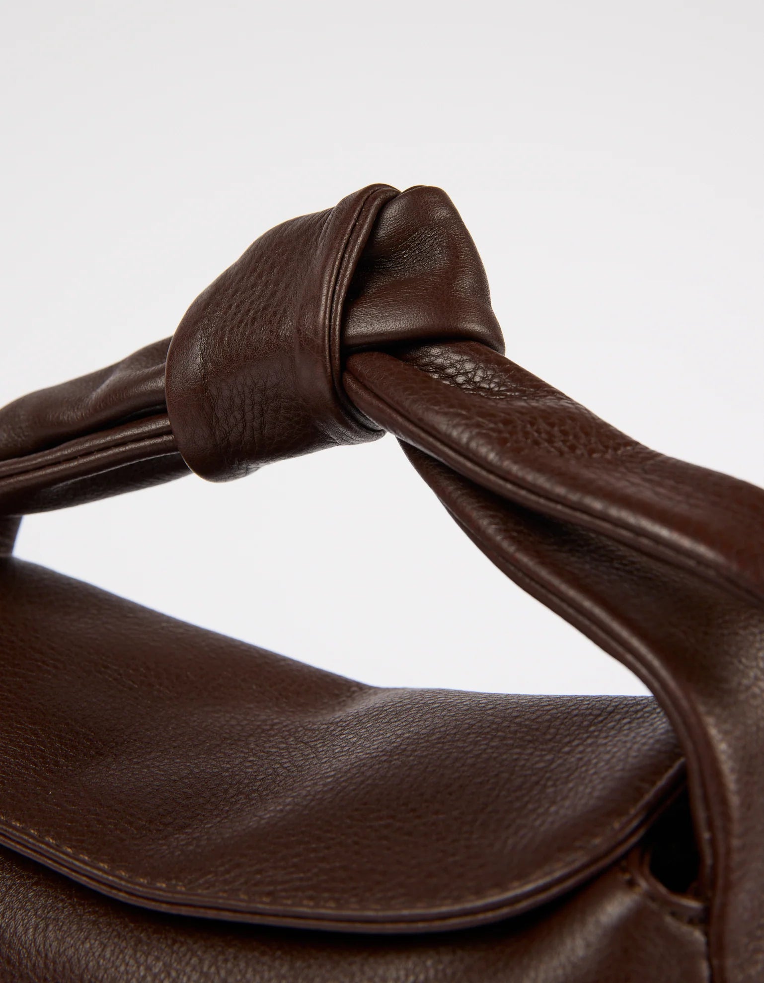 COCO CROISSANT CHOCOLATE SOFT GRAIN LEATHER