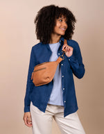 Afbeelding in Gallery-weergave laden, DREW BUM BAG WILD OAK
