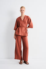 Afbeelding in Gallery-weergave laden, BOBBY
