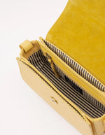 Afbeelding in Gallery-weergave laden, KENDALINI BUTTER YELLOW CLASSIC LEATHER
