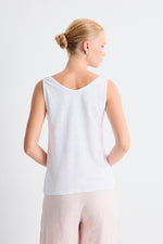 Afbeelding in Gallery-weergave laden, LUZARA
