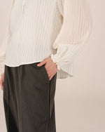 Afbeelding in Gallery-weergave laden, SERINDA
