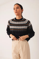 Afbeelding in Gallery-weergave laden, JAQUARD BORDER SWEATER
