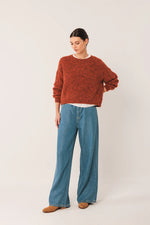 Afbeelding in Gallery-weergave laden, MOHAIR CROP SWEATER

