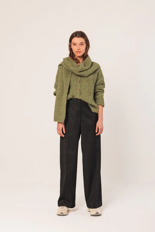 COLOURFUL KNITTED SCARF ALOE