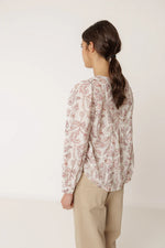 Afbeelding in Gallery-weergave laden, HEMSTITCH DETAILS BLOUSE
