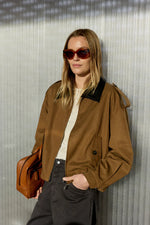 Afbeelding in Gallery-weergave laden, LYOCELL BOMBER JACKET
